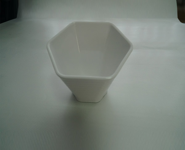 斜菜桶